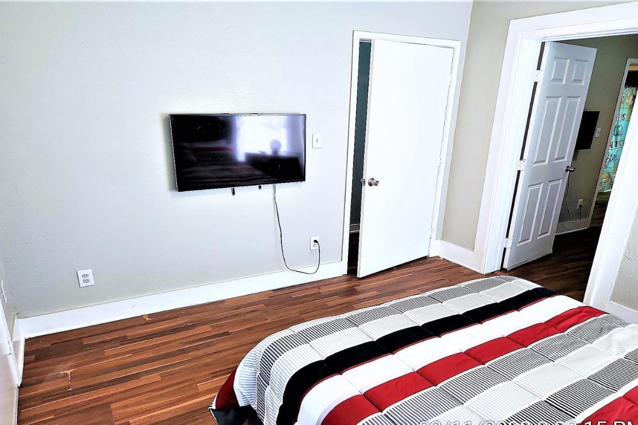 Casaazul-2605B-Pleasure Pier & Beach A Block Away- 3Bed 2Bath 7 Beds- 7 Minutes To Cruise Terminal Γκάλβεστον Εξωτερικό φωτογραφία