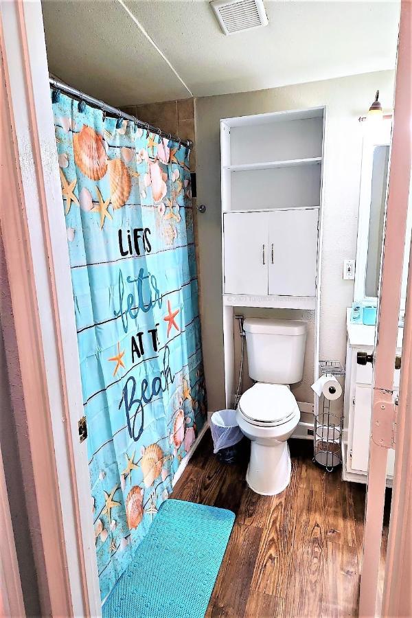 Casaazul-2605B-Pleasure Pier & Beach A Block Away- 3Bed 2Bath 7 Beds- 7 Minutes To Cruise Terminal Γκάλβεστον Εξωτερικό φωτογραφία