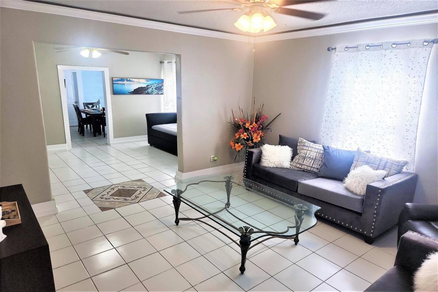 Casaazul-2605B-Pleasure Pier & Beach A Block Away- 3Bed 2Bath 7 Beds- 7 Minutes To Cruise Terminal Γκάλβεστον Εξωτερικό φωτογραφία